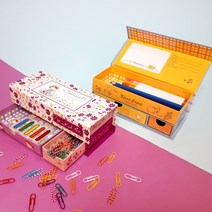 카렐 차팩 지함필통, A. 블루