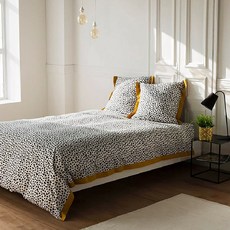 08db86bc-d845-4a77-9126-2cbe26fa5f41.jpg