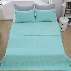 c363c7c2-b2ba-4ae5-b8ef-0f61a81d9a53.jpg