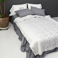 edae677b-c484-49f8-87f9-bbaf6a04bec4.jpg