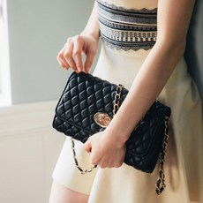 31c1d1b4-b74b-4655-a6a9-0b1050eee2ac.jpg