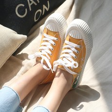 프란시스니커즈