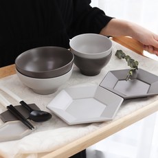 김성훈도자기4인