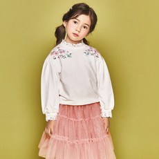 95bec6af-8d28-49c3-90a3-d6dcf3e1e6fe.jpg