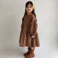 1b0cf698-a8e1-4504-a9b9-9c36c958151c.jpg