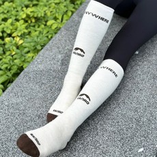 Sanro 女款美利奴羊毛登山及膝襪戶外襪, 1組, Ivory