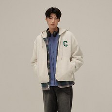 커버낫 남녀공용 C 로고 카라리스 쉐르파 자켓 CO2403JK21