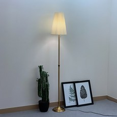 인스타조명 토르 장스탠드, 엔틱(몸체), 아이보리(갓)