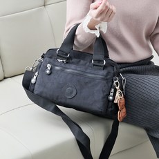 Miss Baek 女用 Naul 斜背包 + 隨機飾品組, 黑色(斜挎包),隨機出貨(配件)