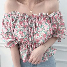 오프숄더블라우스