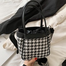 폴로하운드투스행커치프