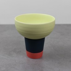 Dalsogum 陶瓷把手彩虹馬格利酒杯, 1個, 牛油果