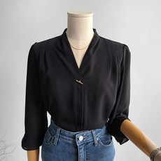  끌레느모네 여성용 달리 7부 브이넥 블라우스  상품 이미지