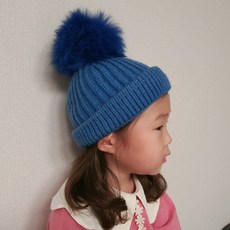 파란색방울비니