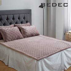 b219225425adcb58248f43957b72b30ebaeae1be75b27505e06bb3a9ecd1.jpg