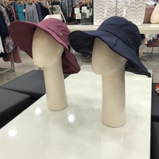 992a7e31aa74acdd0b86fa39ce8333d15669fa80224eb8cb9f5b4be84c42.jpg