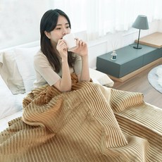 e501a011be3817a62ae46eb158de0779cfa65d80fc25dc15e5ca81c68867.jpg