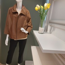 펠리체조수니