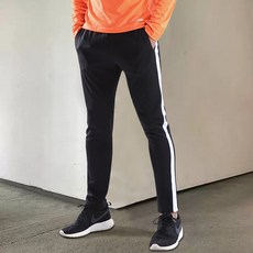 07ea5fb72ecaa95cc9c6af8110bffc10c3559a35982187bd79c4711031e2.jpg
