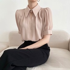 퍼프소매블라우스