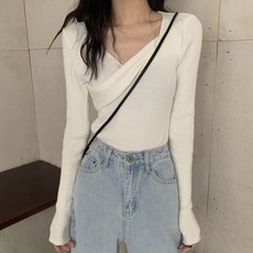 [제이쁘다] 3178 겨울신상 꼬임 브이넥 슬림핏 여성 골지 니트티셔츠
