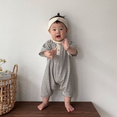 반팔 단가라 단추 슈트