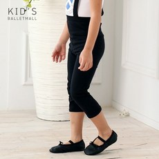 92d58fe05c4a7107ab18b5be565d78a55809ac8dac8379de7c15bc1b9fd9.jpg