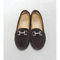 페라가모여성로퍼