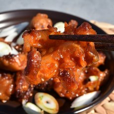 안매운 매콤한 순살 무뼈 양념 불닭발 200g 2팩 술 소주안주 캠핑용먹거리 야식요리 안주, 200g/2팩
