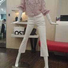913c5945532853b720fabbbbc5270cf049ac9b66d5ca432c024c652c56c6.jpg