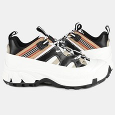 버버리캔버스화