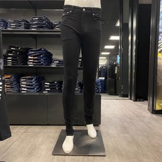 46742b83f734e63f387e358da57250b9f569a2ba7c2836aafec661bd0e7f.jpg