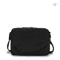 만다리나덕남자크로스백