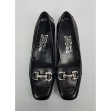 페라가모여성로퍼