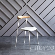 c5ed5097caad141b910d64cd9275427be1d4706a361cf6bdbeb77f2e7b59.jpg