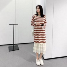 b57210c6d01d71f85038c921295a7a6a9c36ded8a4418b154aae0efb2c5e.jpg