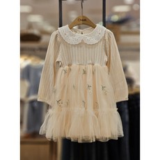 치크 # 꽃자수 변형골지 샤 원피스 CKOM24180 _ NC신구로점