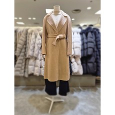 플라스틱아일랜드 세미A라인 벨티드 핸드메이드 코트 PM4EC081