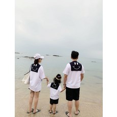 여름 반팔 패밀리 커플 룩 가족 여행 룩 사진 촬영 시밀러 돌 아빠 아들 딸 엄마 모녀 모자 바캉스 의상 마린 휴가 스마일 베이비 어린이 남매 자매 형제 흰 티
