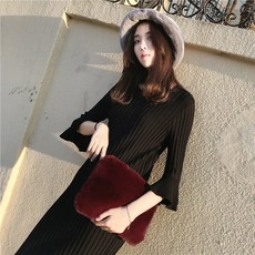 ef52a196f115fafdfdb41a8127c5aa6ed98cf0b5fcb414ffafde952a94f9.jpg