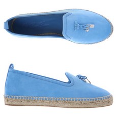 로로피아나스니커즈