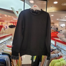 0d5edb8268d23b2153e3fc97532590b0de0495e91d8e4e42ac0e89a25362.jpg