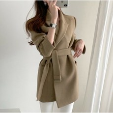 92b24159ed80d7cad373aaf4f533f3bfa7a81d5f9fa46c9d4b271bba767a.jpg