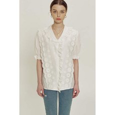 [현대백화점][블랑앤에클레어]Page Eyelet sailor Ruffle blouse_SS3620WH