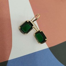 바이런에메랄드귀걸이