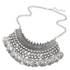 강민경진주목걸이