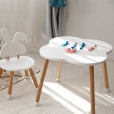 클로버유아책상