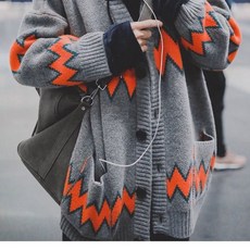 943fa22f068f935777972c9cf9ee5901b8db884793d87b83e0796c63c192.jpg