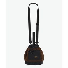 PIECE MAKER FLEECE BUCKET BAG (BROWN)