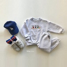 54f1fa0bd782d6c15974ed854b90617cb9ba80720d7e8e8150092a490b68.jpg